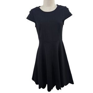 LULU'S Black Scallop Hem Zip Back Short Sleeve Dress Size XS